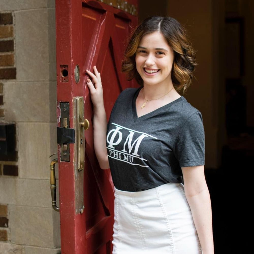 Meet your Posher, Lizzie